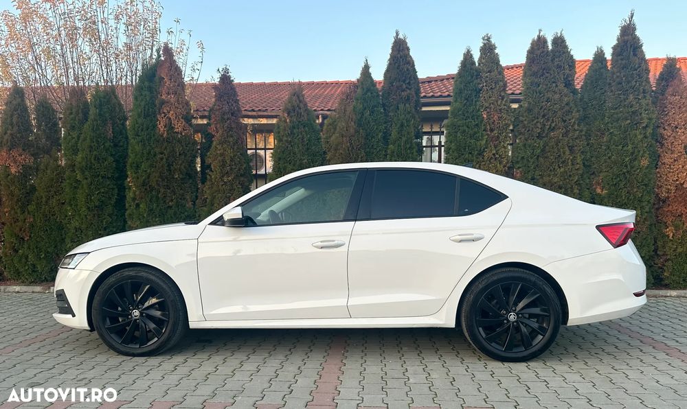 Skoda Octavia 2.0 TDI DSG Ambition - 6
