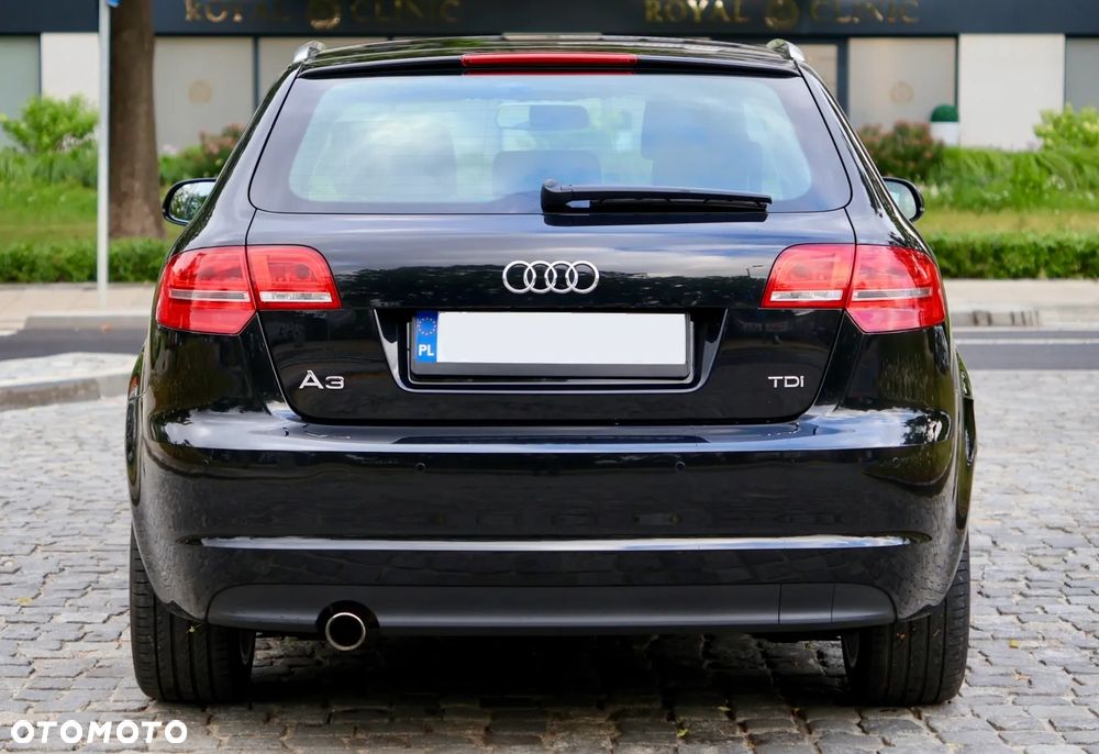 Audi A3 Sportback 2.0 TDI DPF Ambition - 8