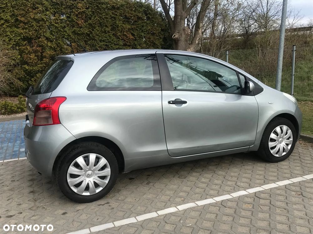 Toyota Yaris 1.0 Terra A/C - 8