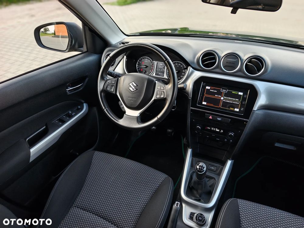 Suzuki Vitara 1.6 (4x4) Allgrip Comfort+ - 12