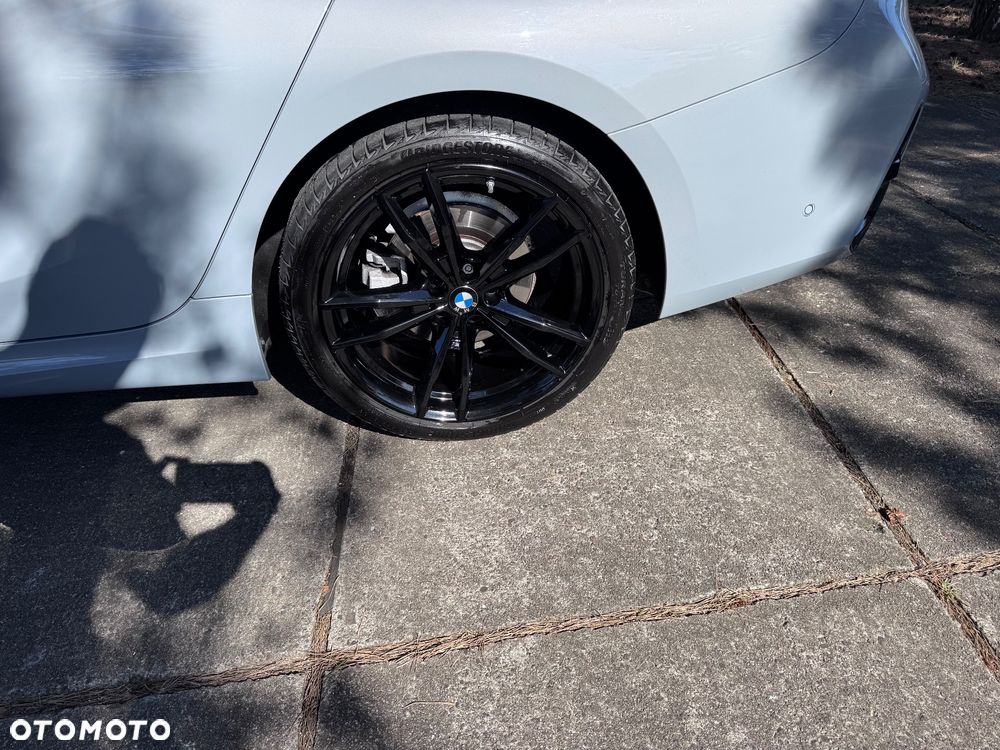 BMW Seria 3 320d xDrive mHEV M Sport - 8