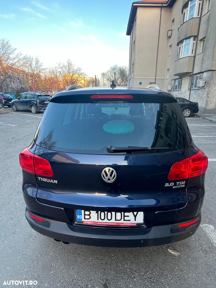 Volkswagen Tiguan - 8