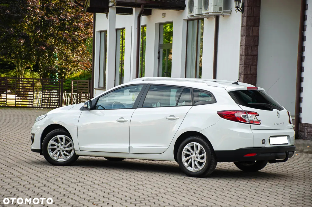 Renault Megane ENERGY TCe 115 Start & Stop Bose Edition - 16