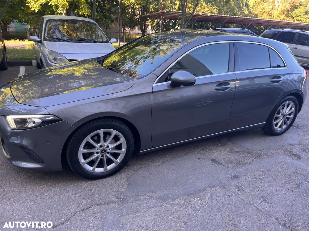 Mercedes-Benz A 180 7G-DCT - 2