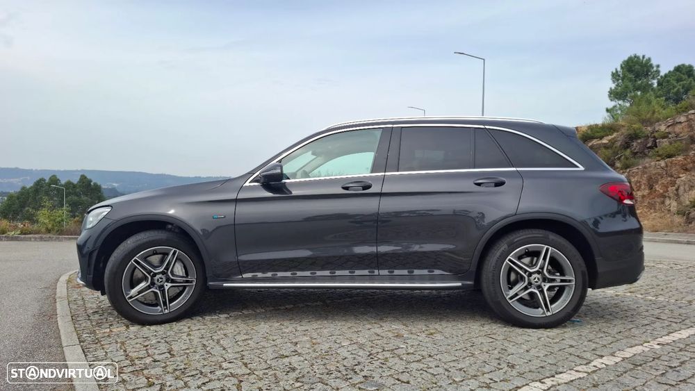 Mercedes-Benz GLC 300 - 2