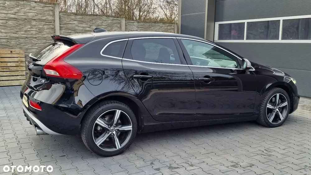 Volvo V40 T3 Geartronic RDesign - 15