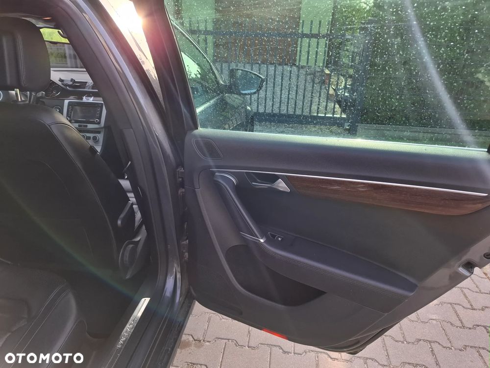Volkswagen Passat 1.4 TSI BMT Comfortline DSG - 14