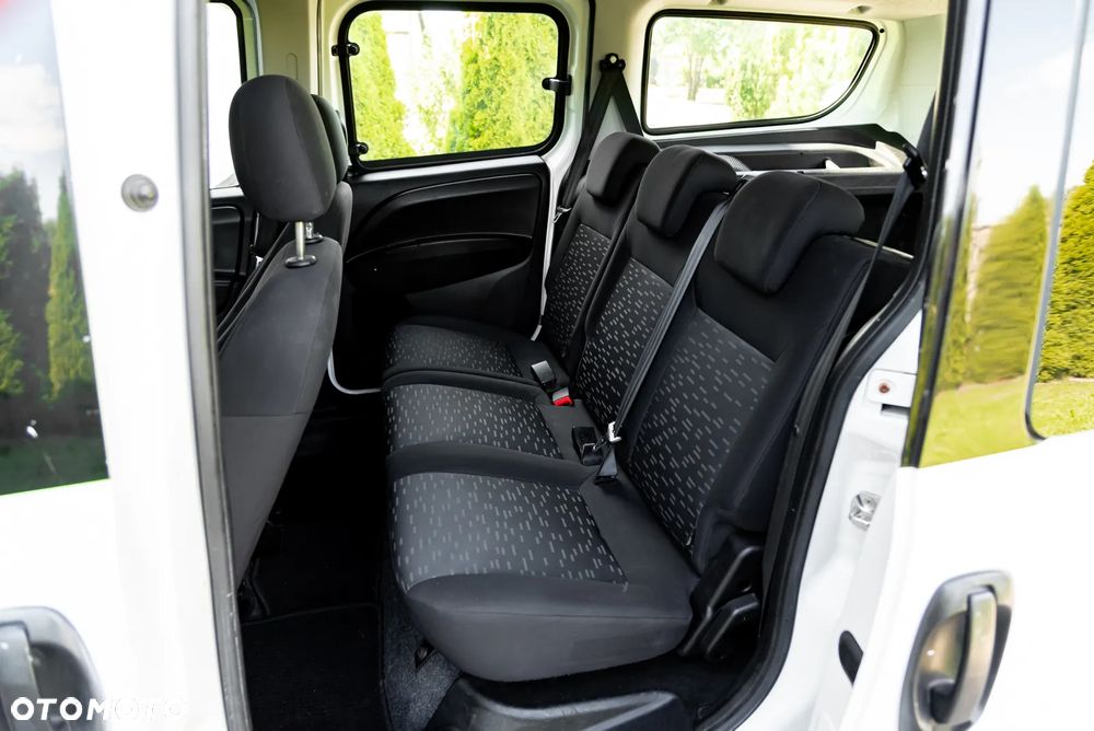 Opel Combo 1.6 CDTI L1H2 S&S Selection - 20
