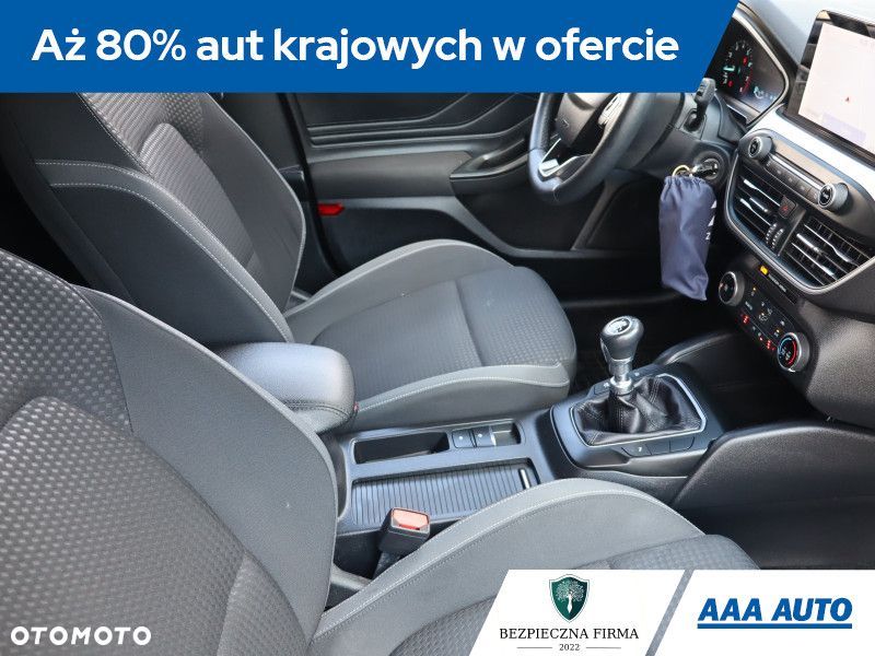 Ford Focus SW - 11