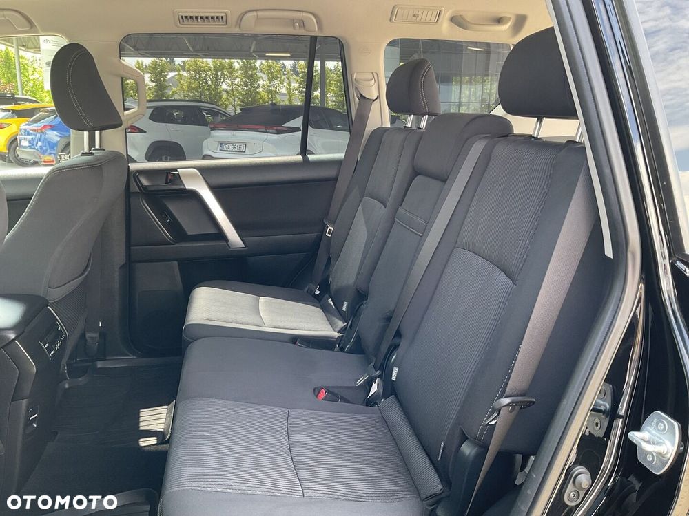 Toyota Land Cruiser LC 2.8 D-4D Prado - 14