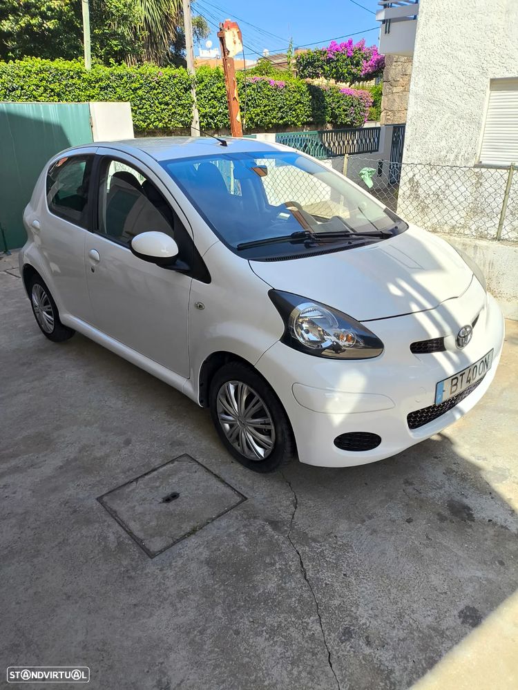 Toyota Aygo 1.0 - 1
