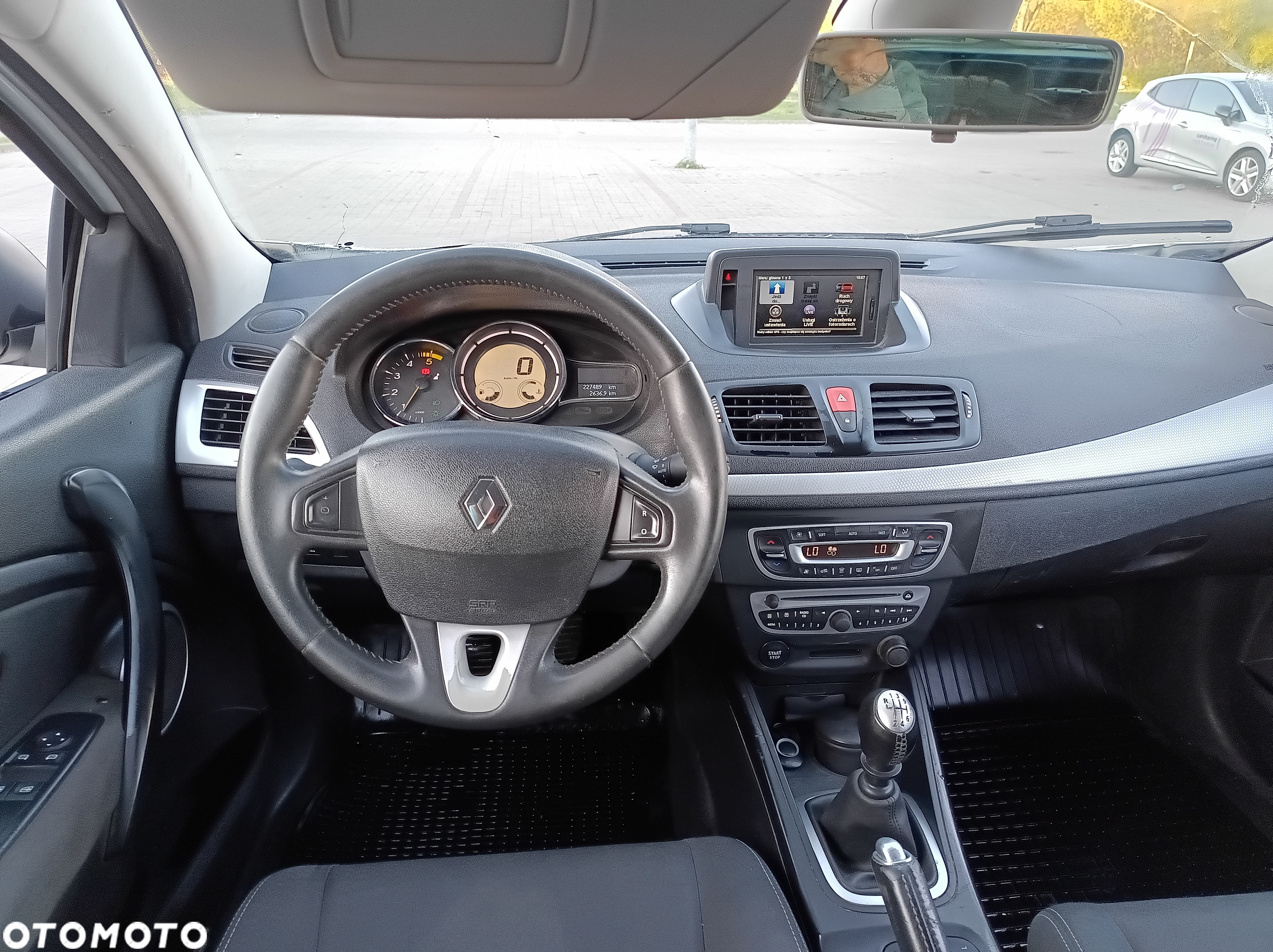 Renault Megane 1.9 dCi Dynamique Euro5 - 15