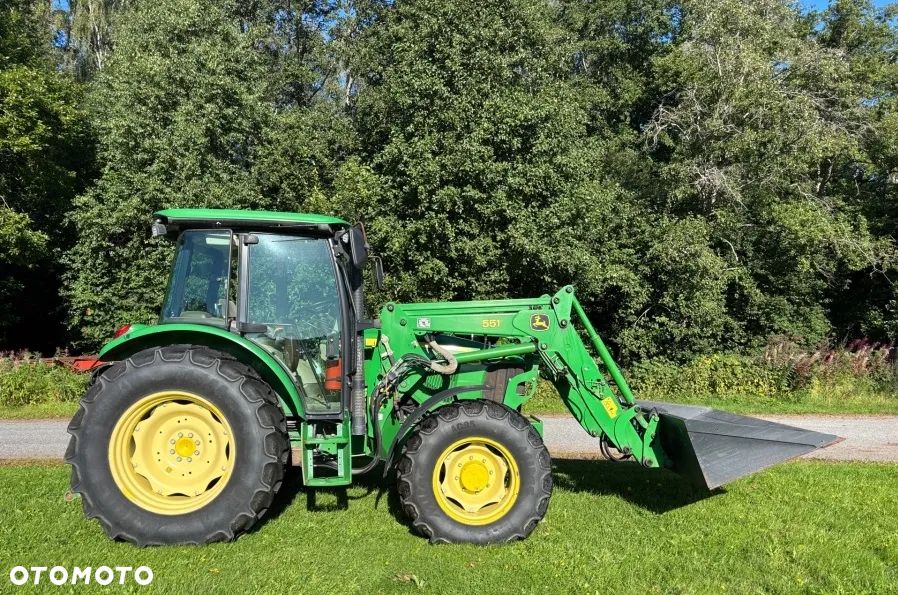 John Deere John Deere 5820 , rok 2005 , ideal stan - 1