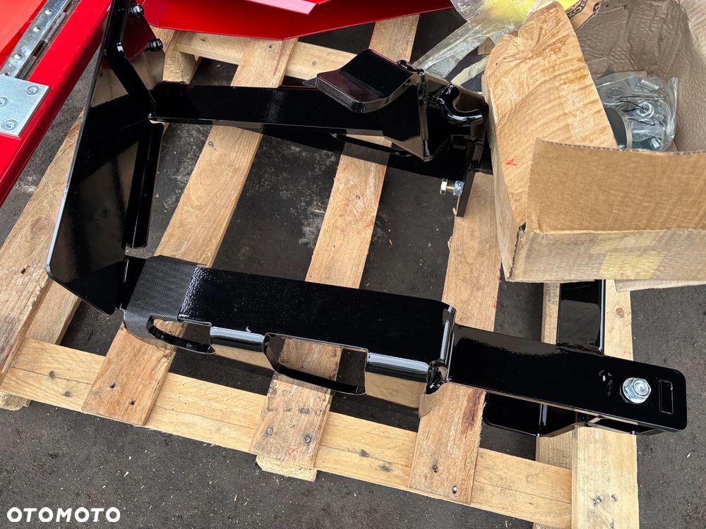 Case IH Kosa Boczna do Rzepaku Compact Case VE HD 2018 - 9