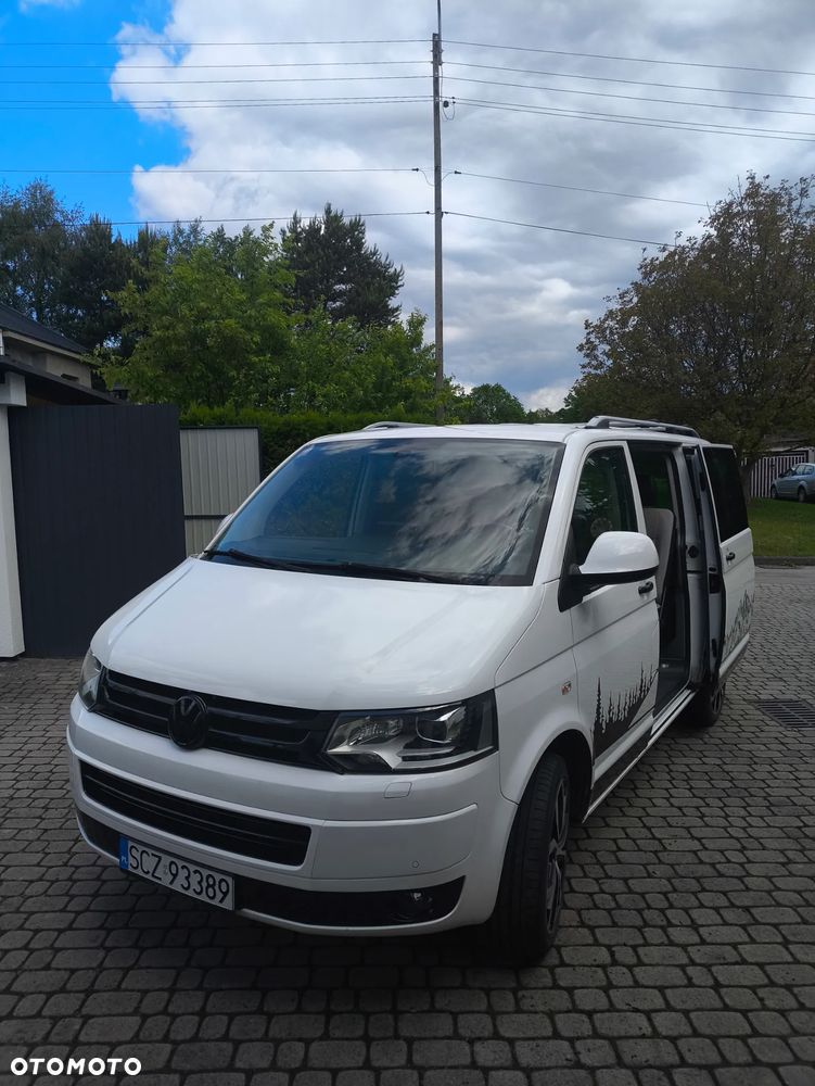 Volkswagen Caravelle - 14