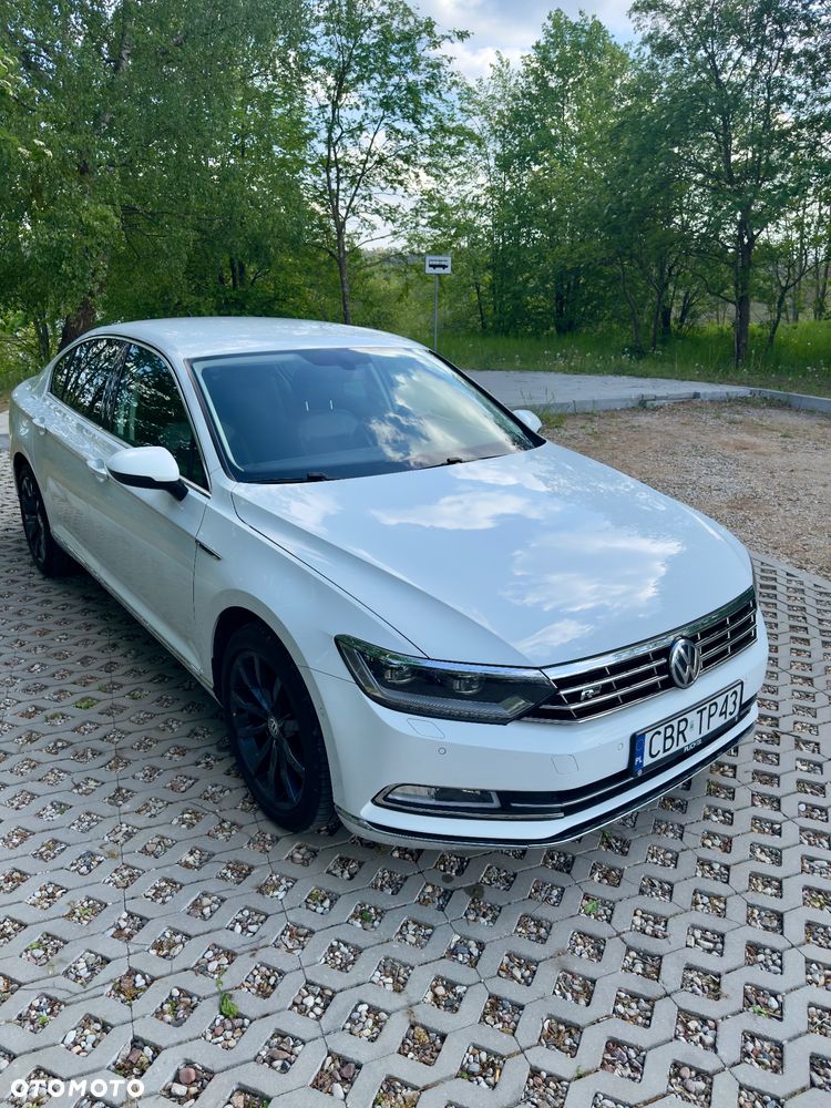 Volkswagen Passat 2.0 TDI SCR (BlueMotion Technology) DSG Highline - 4