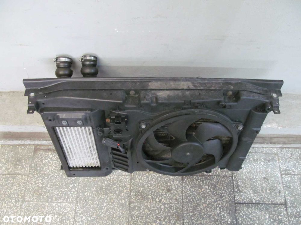 CITROEN C4 PICASSO GRAND 1.6 HDI WZMOCNIENIE CHLODNICE PAS 06-13 - 2