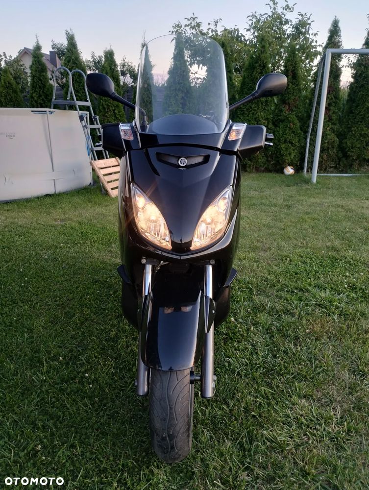 Yamaha X-max - 9