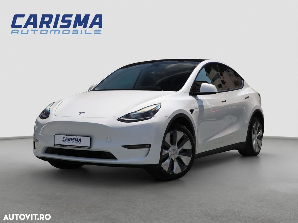 Tesla Model Y Long Range Dual Motor AWD - 7