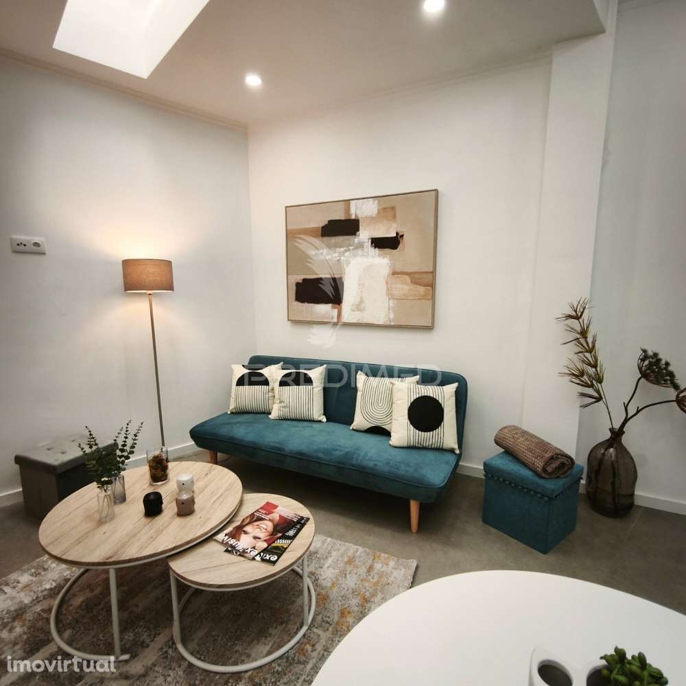 APARTAMENTO T3 REMODELADO NA PENHA DE FRANÇA - Grande imagem: 4/14