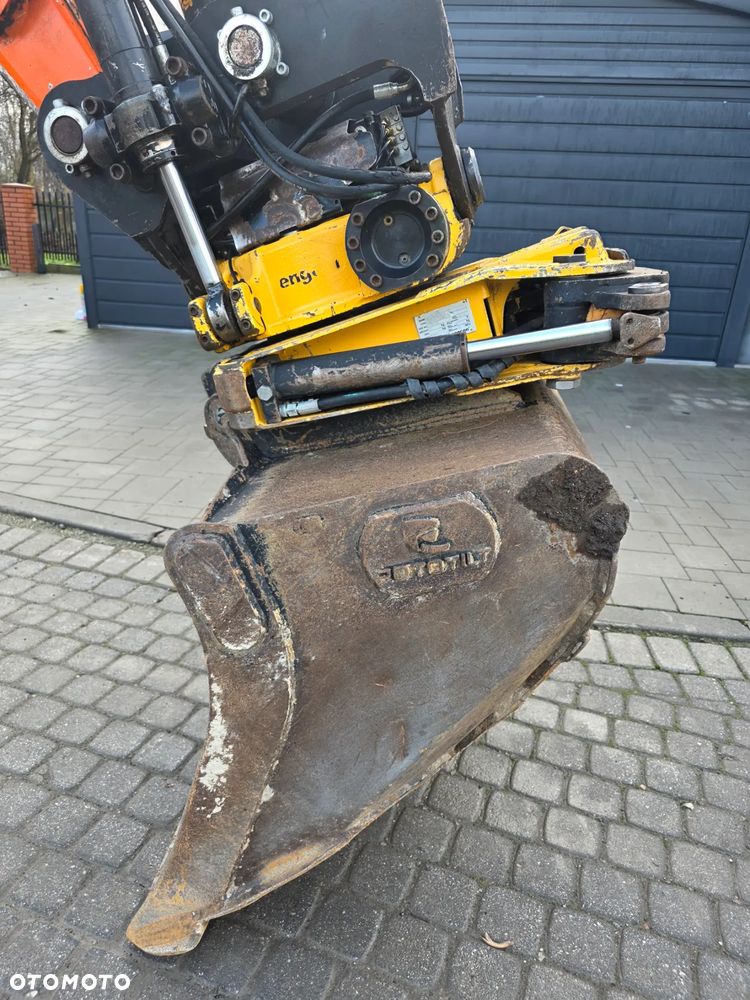 Takeuchi TB 295W Roto Engcon+Szczypce - 21