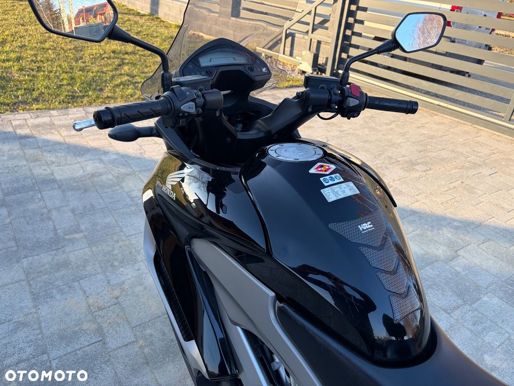 Honda VFR - 5