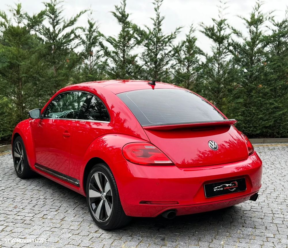VW New Beetle 2.0 TSI Sport DSG - 23