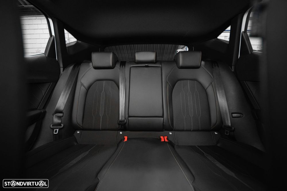 Cupra Leon 1.4 e-Hybrid VZ DSG - 12