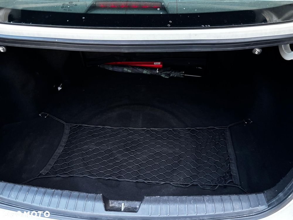 Kia Optima 1.7 CRDi L - 26