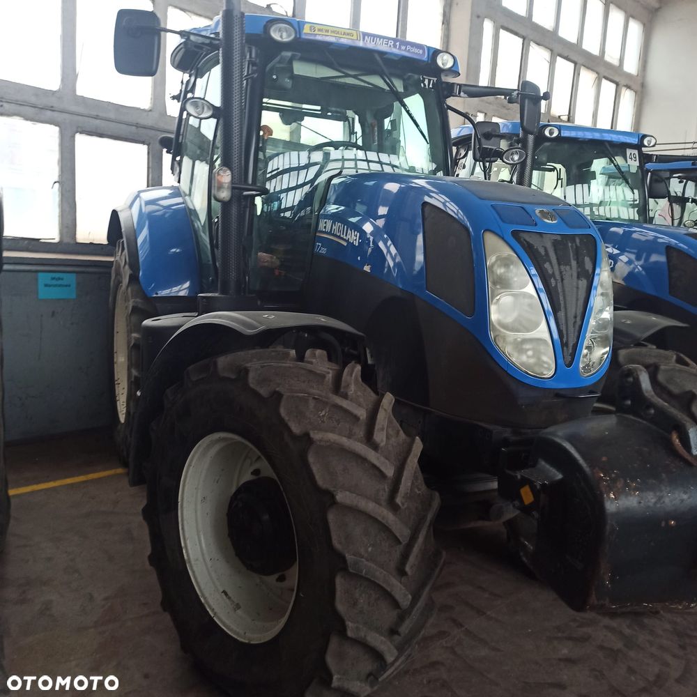 New Holland T7.200 - 1