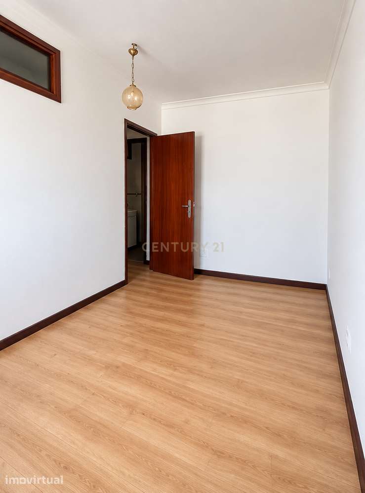 T0 com características de T1+1 (quarto independente e closet) - Grande imagem: 4/9