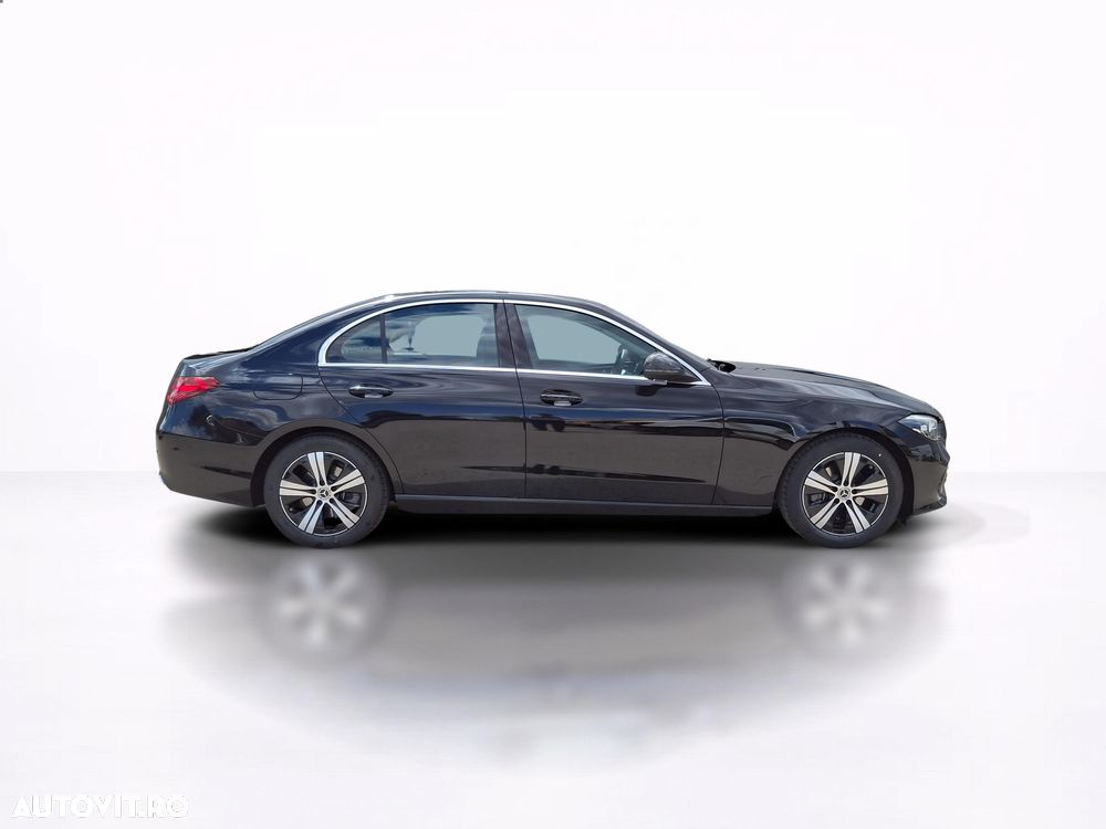 Mercedes-Benz C - 7