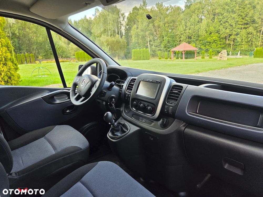 Opel Vivaro - 15