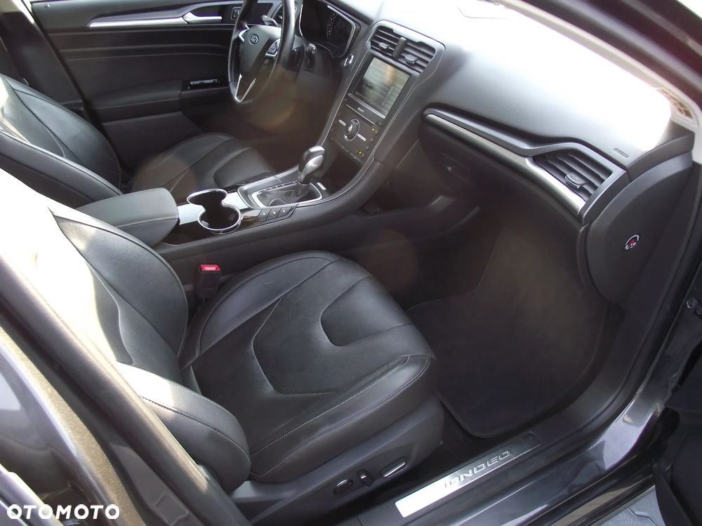 Ford Mondeo 2.0 TDCi Titanium PowerShift - 12