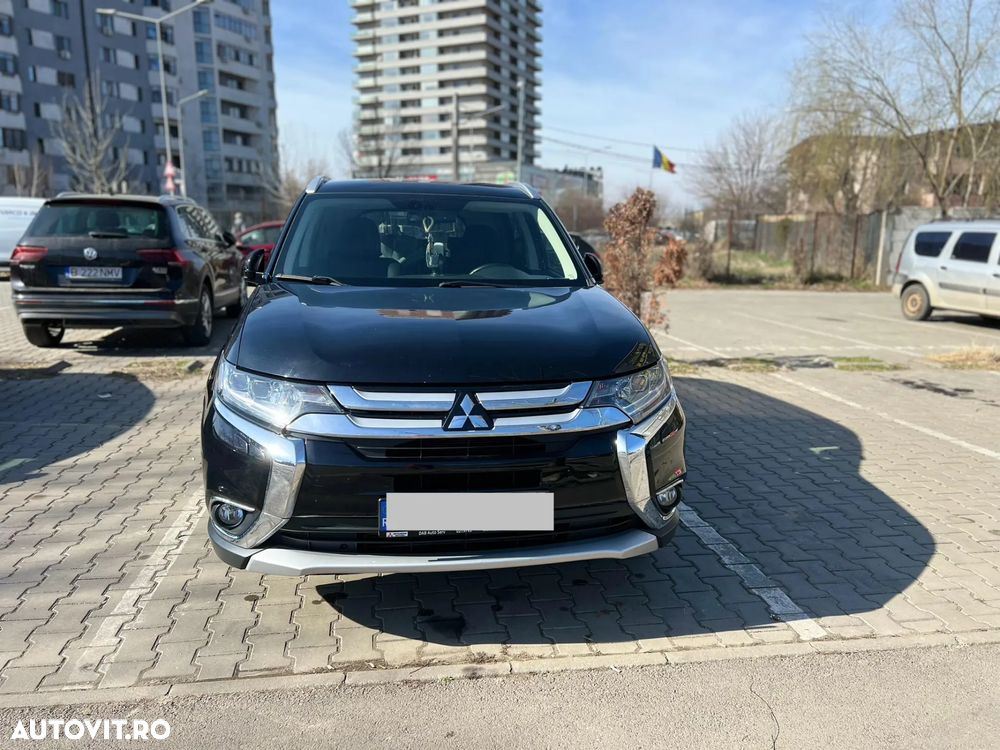 Mitsubishi Outlander 2.2 Litre DI-D AWD Intense Aut. - 3