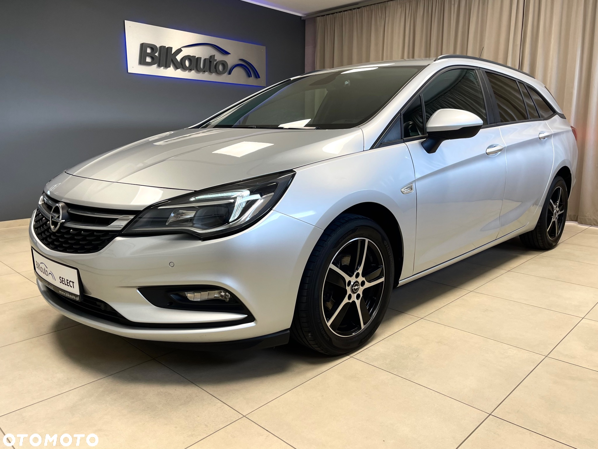 Opel Astra V 1.6 CDTI Enjoy - 3