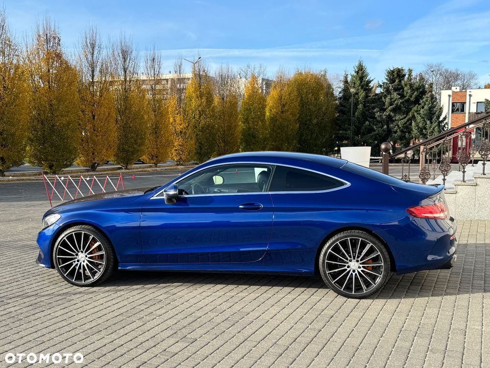 Mercedes-Benz Klasa C 220 d Coupe 9G-TRONIC AMG Line - 15