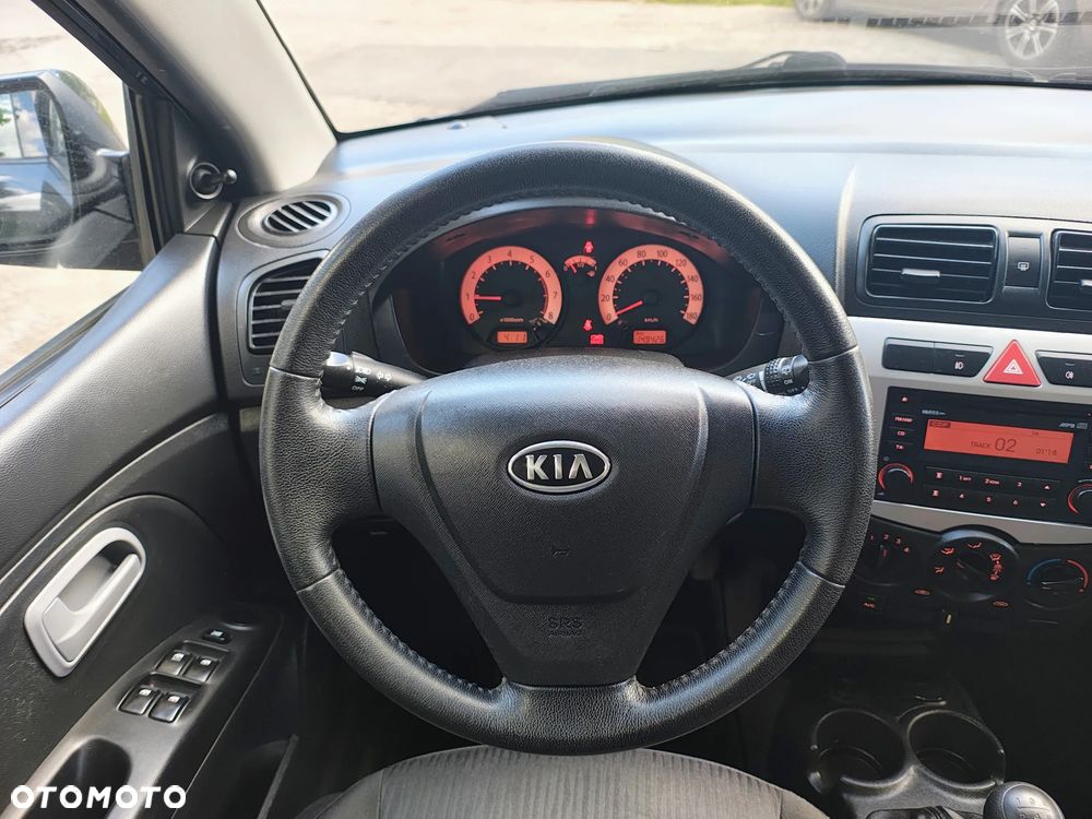 Kia Picanto 1.1 - 12
