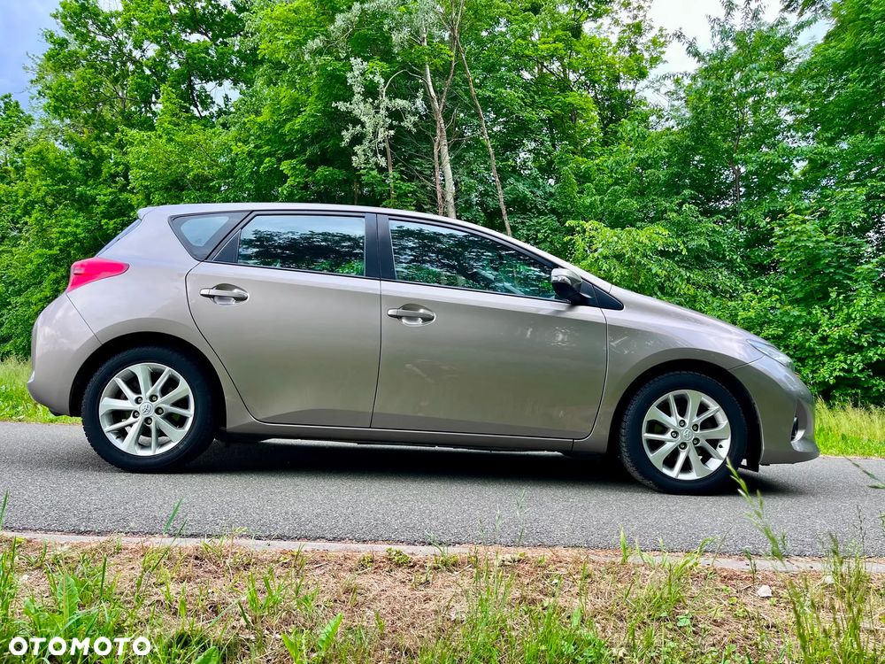 Toyota Auris 1.33 VVT-i Active - 7