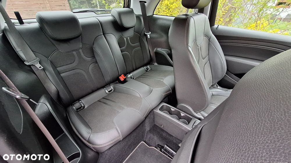 Opel Adam 1.4 Rocks - 19