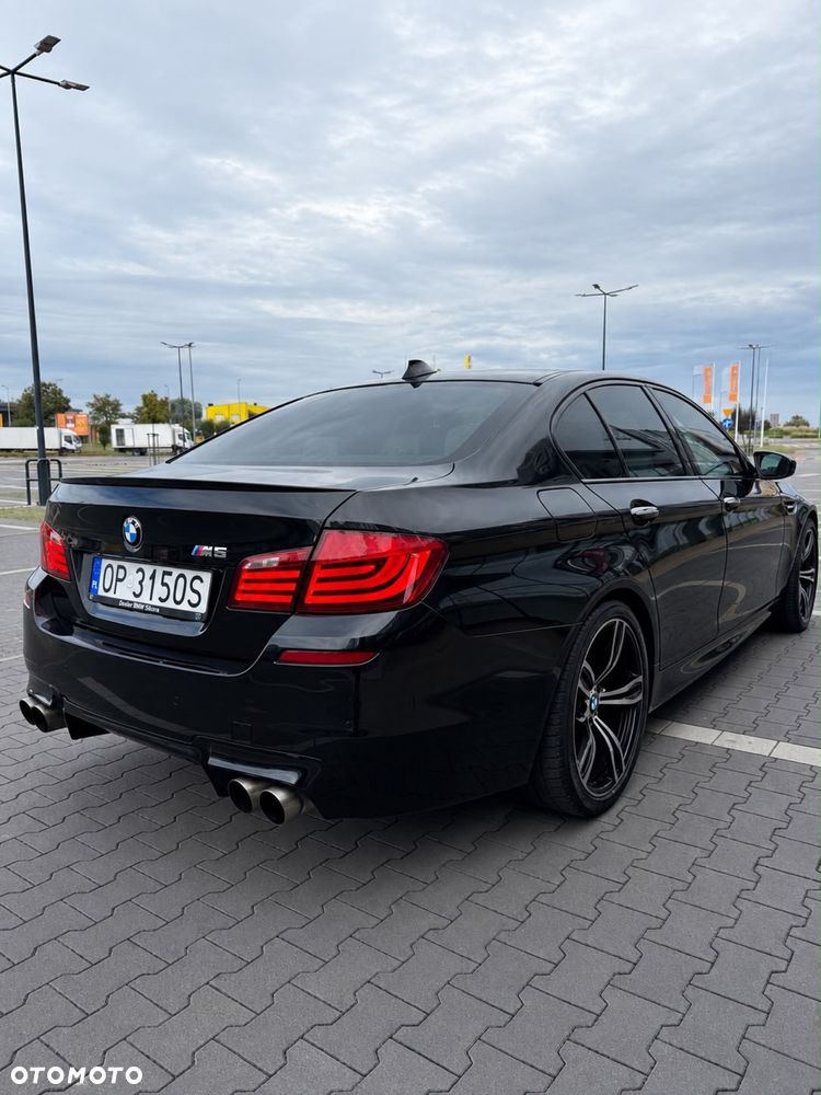 BMW M5 - 4