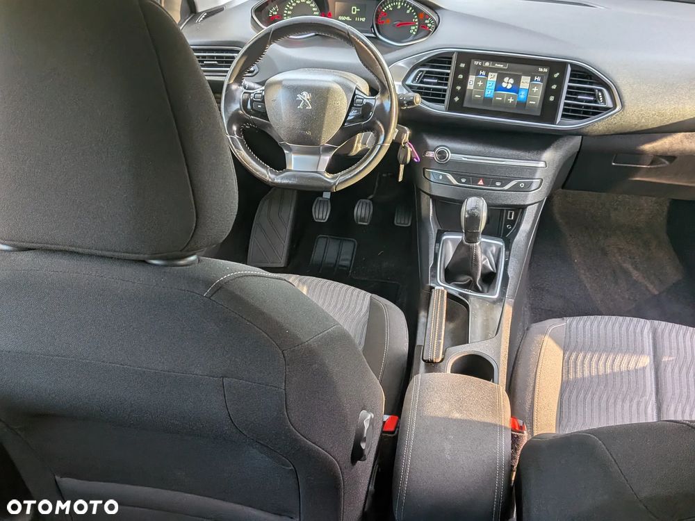 Peugeot 308 - 3