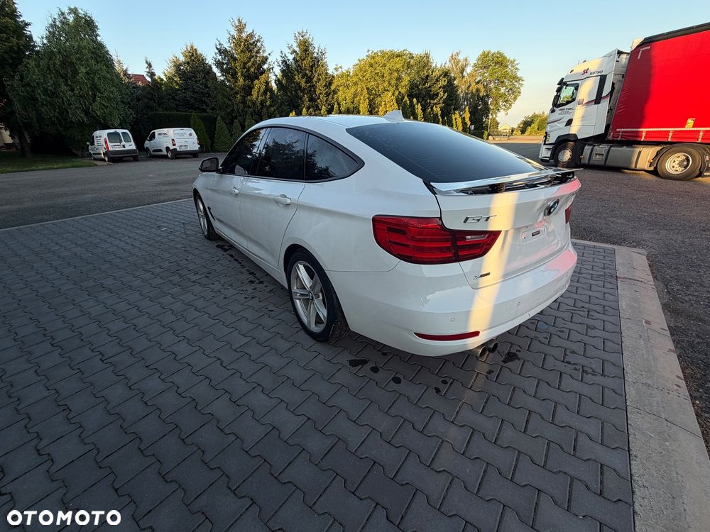 BMW 3GT 328i xDrive Sport-Aut M Sport - 6