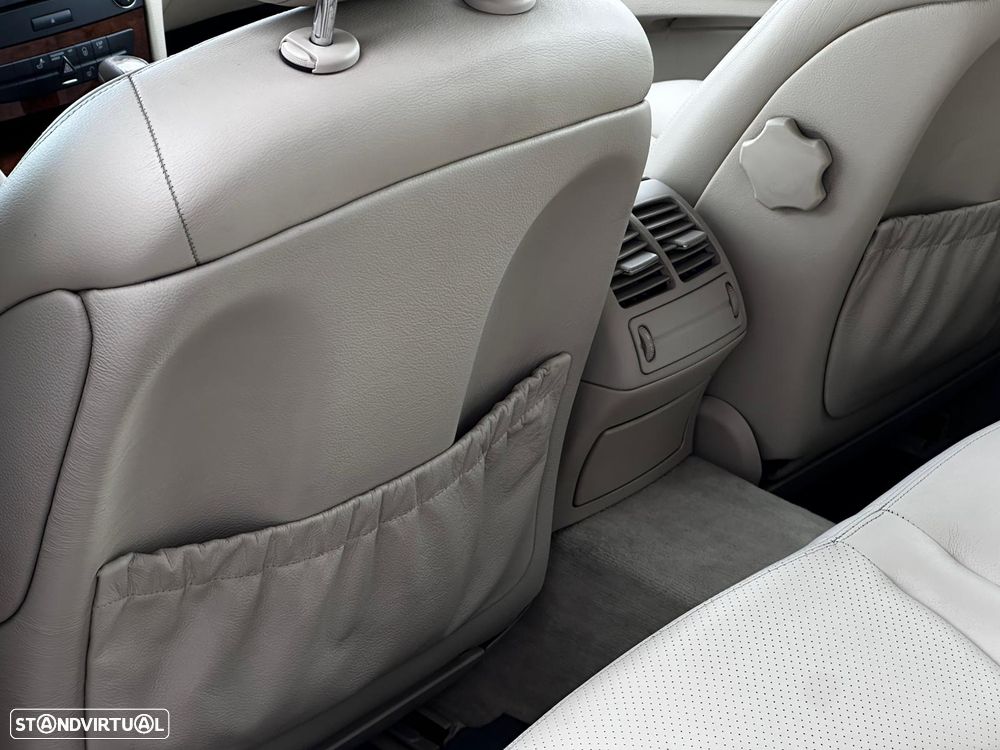 Mercedes-Benz E 220 CDI Auto Elegance - 29