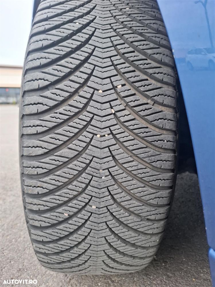 BMW Seria 3 320d xDrive Aut. Edition M Sport Shadow - 17