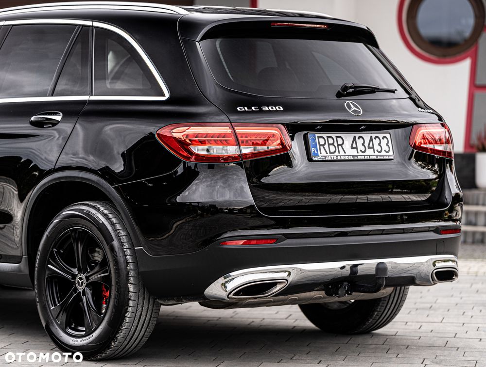 Mercedes-Benz GLC - 17