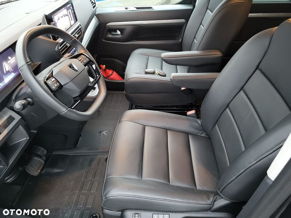 Mercedes-Benz EXPERT 2,0 HDI-SKÓRA-AUTOMAT-MIXT 5 OSÓB -DŁUGI-KLIMA-NOWY - 27