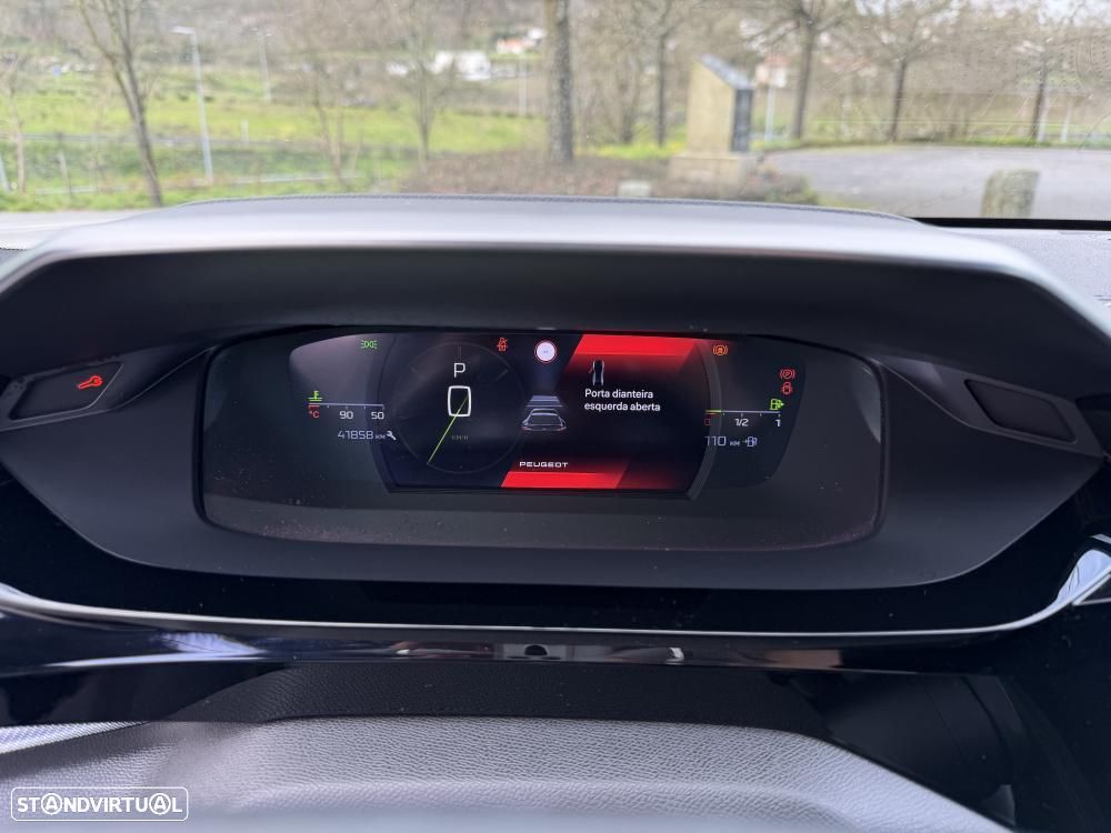 Peugeot 408 1.2 PureTech GT EAT8 - 21