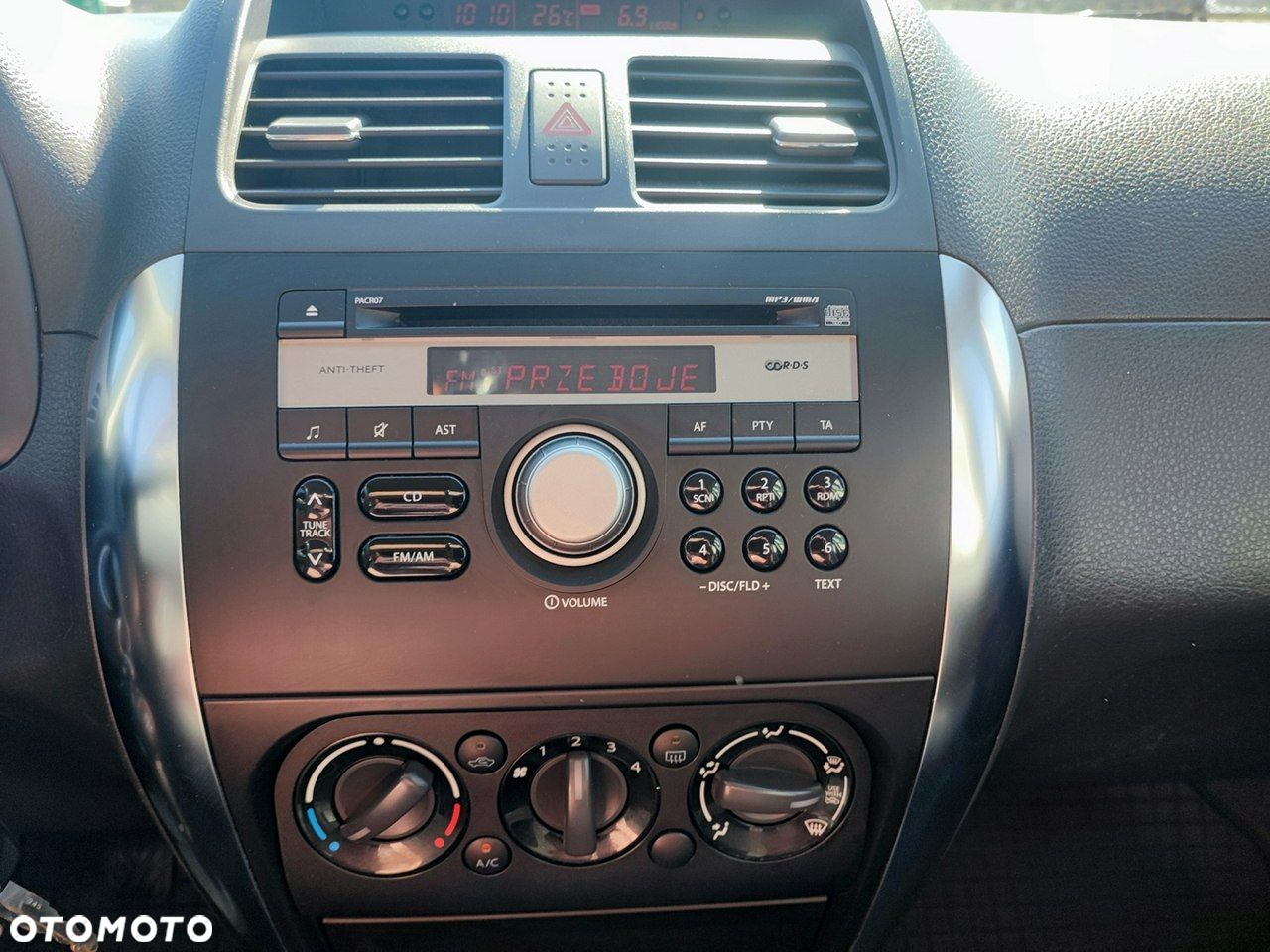 Suzuki SX4 1.6 GLX / Comfort - 19