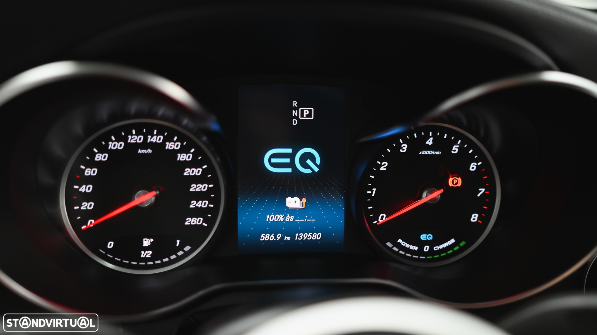 Mercedes-Benz C 300 e Avantgarde - 27